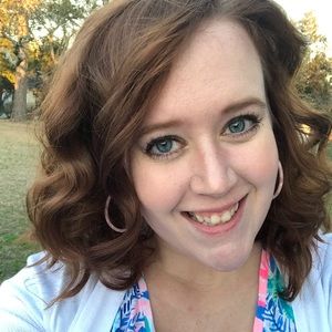 Meet your Posher, Rebecca